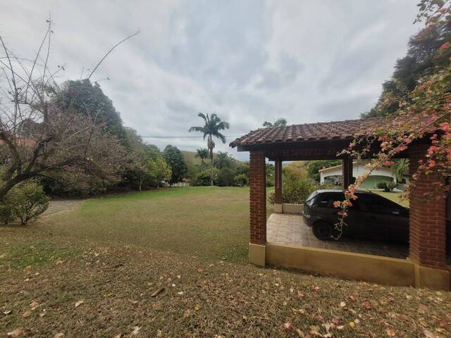 Casa para Venda em São José dos Campos - 4